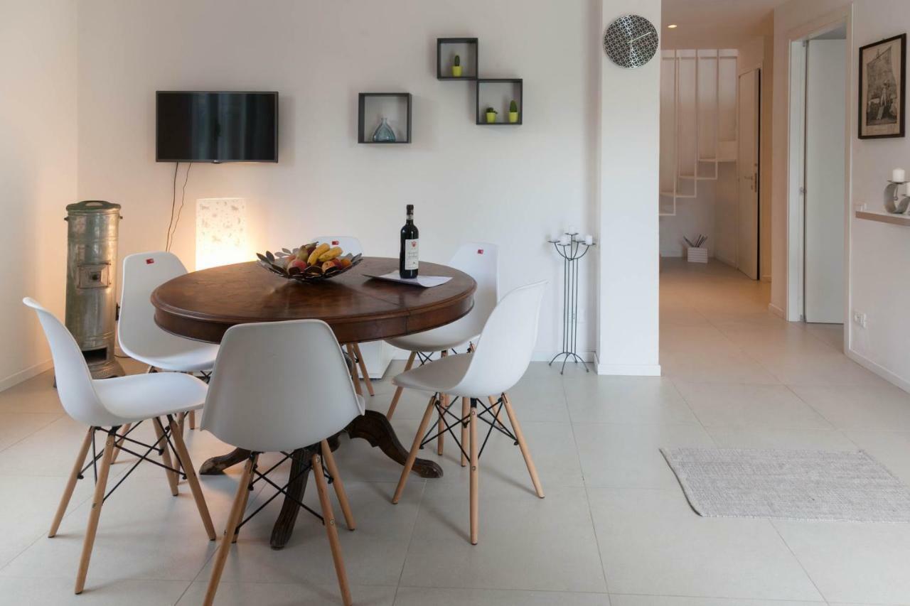 Macchia Home มารีนาดีคาร์รารา ภายนอก รูปภาพ